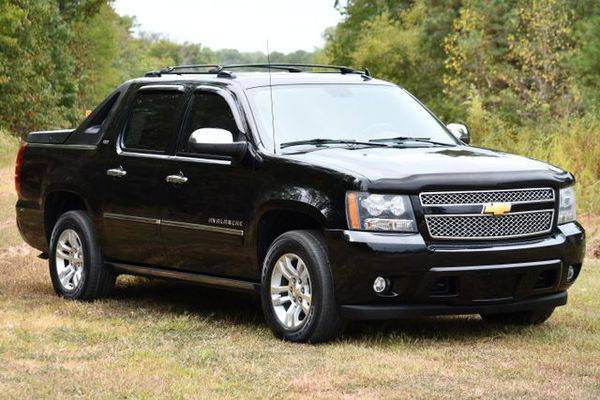 2011 Chevrolet Chevy Avalanche LTZ Sport Utility Pickup 4D 5 1/4 ft... for sale in Colonial Heights, VA – photo 3