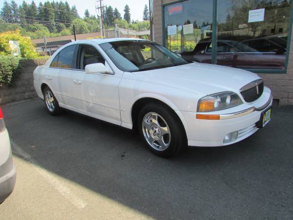2001 LINCOLN LS V8 WITH 46 SERVICE RECORDS ON CAR FAX 132K MILES for sale in Vancouver, OR – photo 3