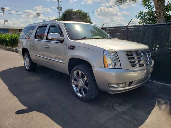 2010 Cadillac Escalade ESV - Financing Available! - cars & trucks -... for sale in Sarasota, FL – photo 2