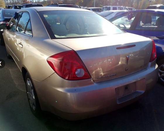 low mileage pontiac G6 - cars & trucks - by dealer - vehicle... for sale in Westwood, MA – photo 8