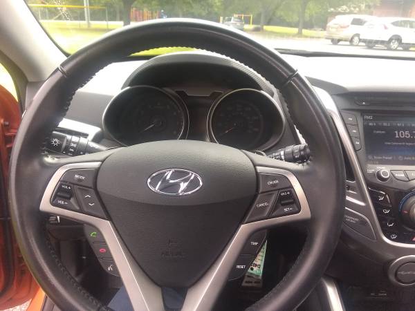 Like New, 2015 Hyundia Veloster, only 29k miles, factory warranty for sale in Appleton, WI – photo 15