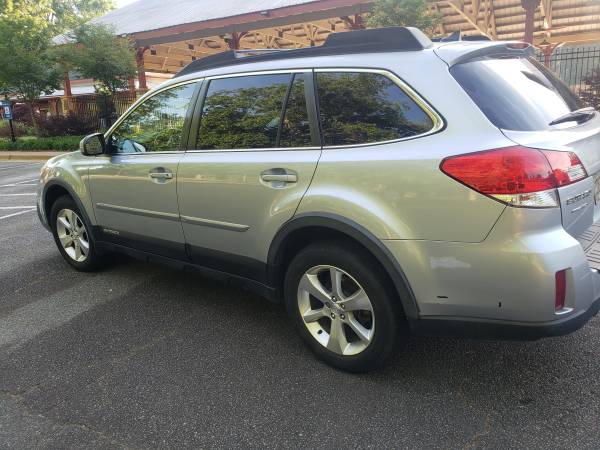 2014 Subaru Outback/sale pending for sale in Powder Springs, GA – photo 4