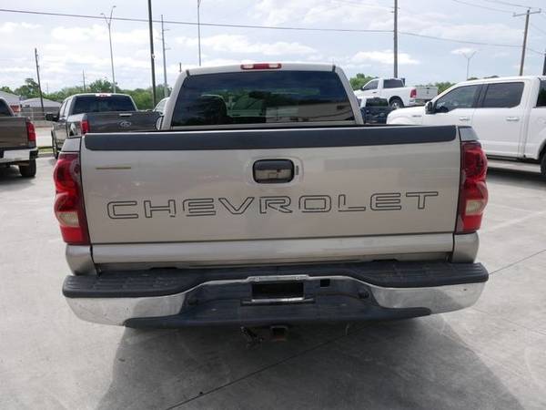 2003 Chevrolet Silverado 1500 Regular Cab LS Pickup 2D 6 1/2 ft for sale in Fort Worth, TX – photo 3