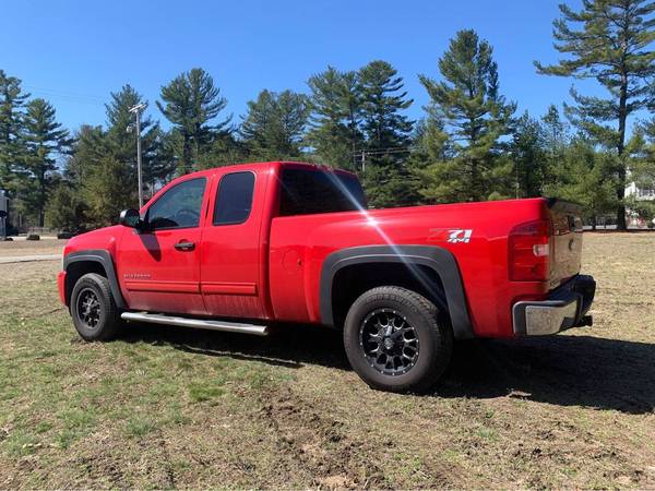 2010 Chevy Silverado 1500 LT for sale in Windham, NH – photo 3
