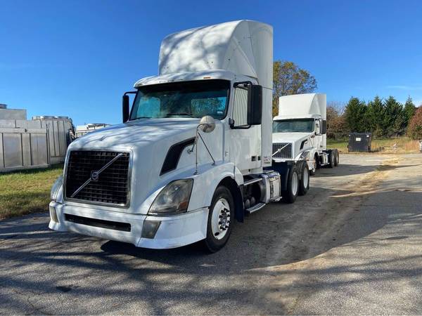 2012 volvo VNL - cars & trucks - by owner - vehicle automotive sale for sale in Greer, SC – photo 8