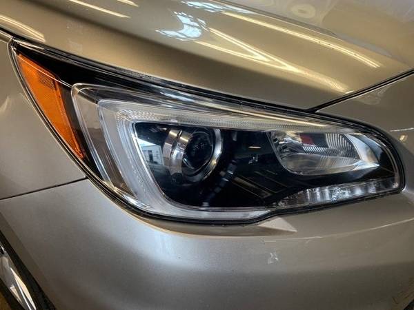 2017 Subaru Outback AWD All Wheel Drive 2.5i SUV for sale in Tigard, ID – photo 2