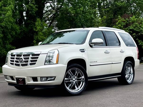 2007 Cadillac Escalade AWD 4dr SUV , 3RD ROW SEATS , VERY RELIABLE ! for sale in Gladstone, WA – photo 5