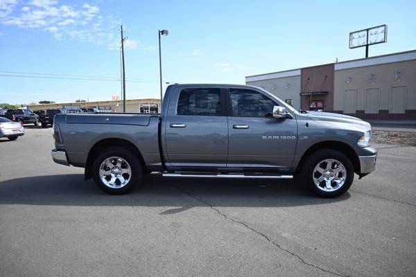 2011 Ram 1500 Laramie - - by dealer - vehicle for sale in Ontario, OR – photo 2