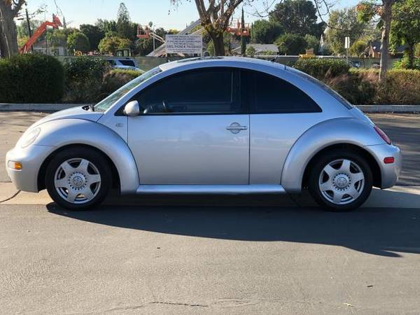 2001 Volkswagen New Beetle 2dr Cpe GLS Auto - cars & trucks - by... for sale in Corona, CA – photo 3