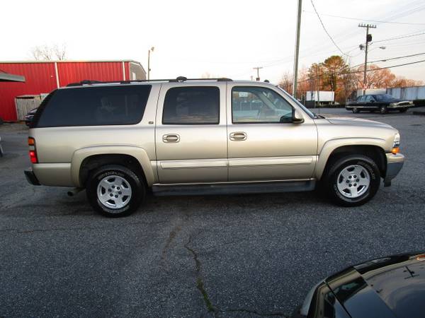 2005 CHEVY SUBURBAN LT 4WD **8 PASSENGER**DVD**TURN-KEY READY** -... for sale in Hickory, NC – photo 24