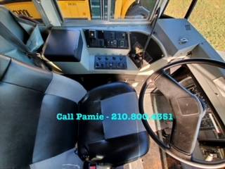 2003 International School Bus Mid Size - AC - Clear title - cars & for sale in Adkins, TX – photo 9