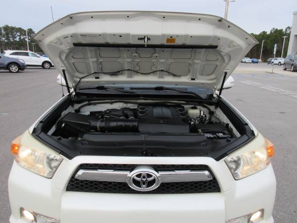 2011 Toyota 4Runner SR5 (Stk 17026b) - - by dealer for sale in Morehead City, NC – photo 4