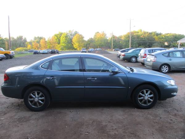 2007 BUICK LACROSSE CX...SUPER CLEAN-RUNS LIKE NEW! for sale in East Windsor, CT – photo 3