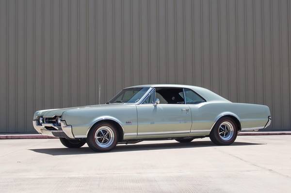 1967 OLDSMOBILE CUTLASS SUPREME 442 for sale in Tomball, MA