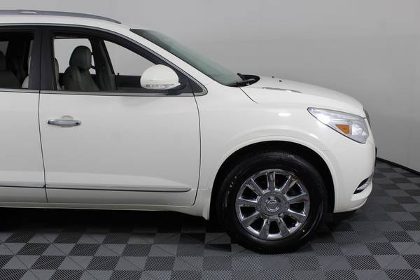 2015 Buick Enclave Leather Group suv White for sale in Issaquah, WA – photo 2