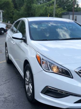 2015 HYUNDAI SONATA - 4 NEW TIRES - PEARL WHITE PAINT - VERY CLEAN -... for sale in Nashville, KY – photo 8