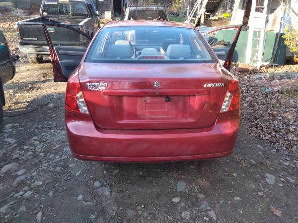 08 Suzuki forenza 90k - cars & trucks - by owner - vehicle... for sale in Waterville, ME – photo 6