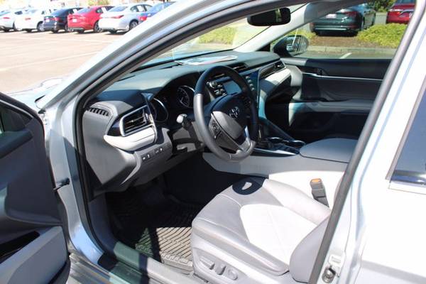 2018 Toyota Camry Hybrid Hybrid XLE SKU: JU002014 Sedan - cars & for sale in Renton, WA – photo 18