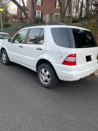 2003 Mercedes-Benz ML320 - cars & trucks - by owner - vehicle... for sale in Arlington, District Of Columbia – photo 4