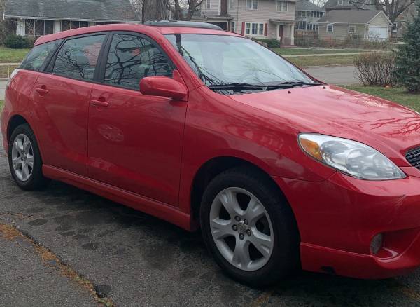 2005 TOYOTA MATRIX XR - cars & trucks - by owner - vehicle... for sale in Cedar Rapids, IA – photo 2