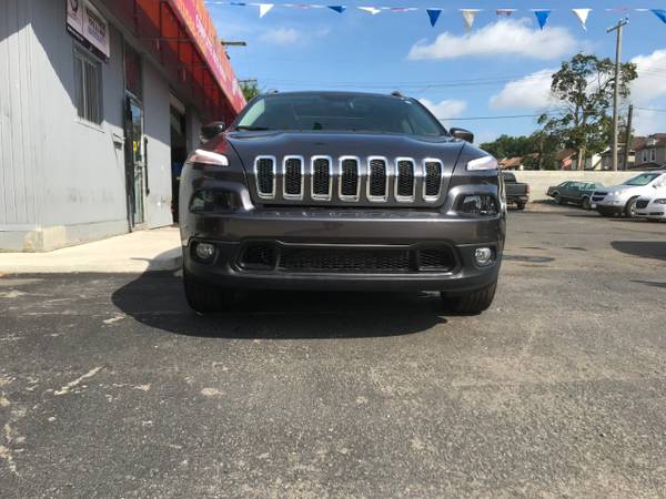 2016 Jeep Cherokee Limited 4WD for sale in Detroit, MI – photo 2