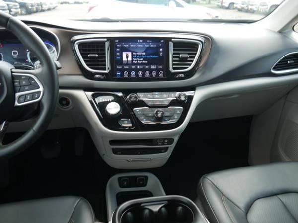 2019 Chrysler Pacifica Touring L Plus for sale in Cambridge, MN – photo 18