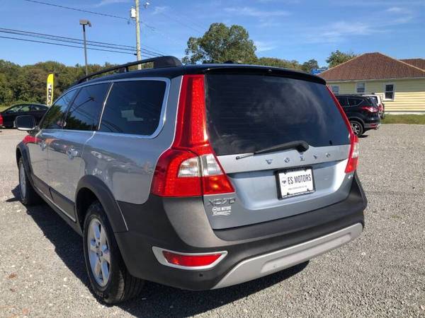 *2011 Volvo XC70- I6* Heated Leather, Sunroof, Roof Rack, Books,... for sale in Dagsboro, DE 19939, MD – photo 3