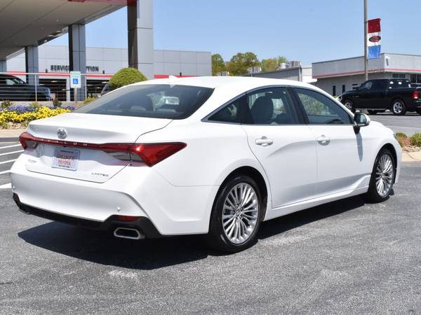 2020 Toyota Avalon Limited - - by dealer - vehicle for sale in Spartanburg, SC – photo 3
