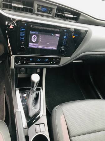 2018 Toyota Corolla LE sedan for sale in Bentonville, AR – photo 13