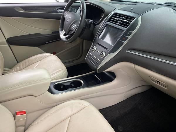 2017 Lincoln MKC Reserve Sport Utility 4D suv Gray - FINANCE ONLINE... for sale in Van Nuys, CA – photo 21