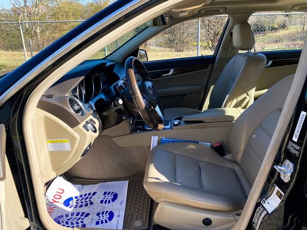 Mercedes Benz C300 4x4 4WD Navigation Bluetooth Sunroof Automatic... for sale in Roanoke, VA – photo 12