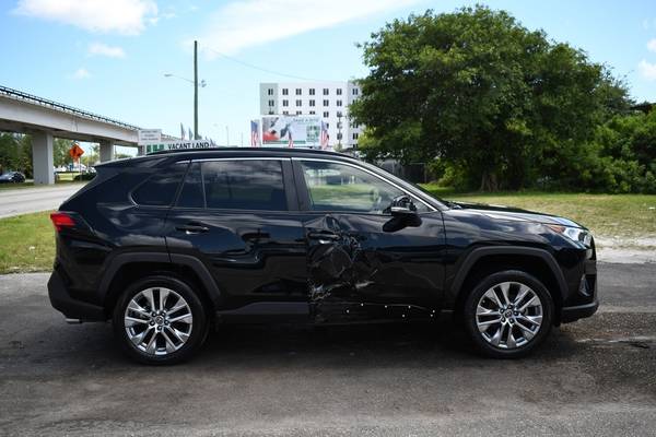 2019 Toyota RAV4 XLE Premium 4dr SUV SUV - - by dealer for sale in Miami, TX – photo 6