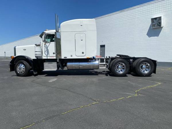 1999 Peterbilt 379 Sleeper - - by dealer for sale in Other, IL – photo 2