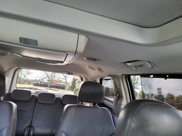 2009 Volkswagen Routan SEL - cars & trucks - by owner - vehicle... for sale in Lawrenceville, GA – photo 15