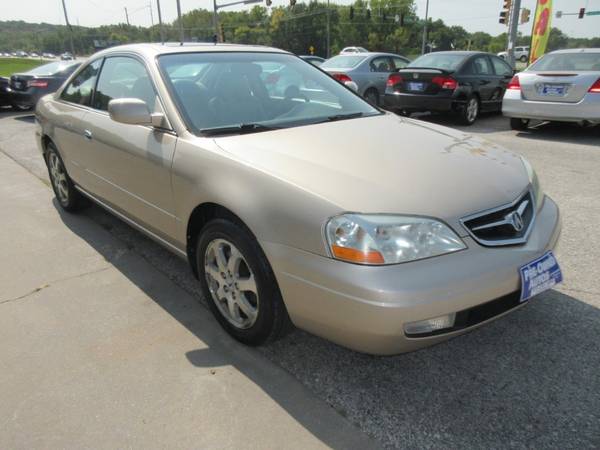 2002 Acura CL Coupe - Auto/Leather/Roof/Wheels - Low Miles - SALE!!... for sale in Des Moines, IA – photo 4