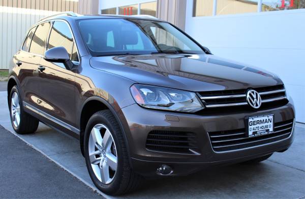 2011 Volkswagen Touareg EXECUTIVE!Loaded!Only 65k!$309 Per Month! -... for sale in Fitchburg, WI – photo 3