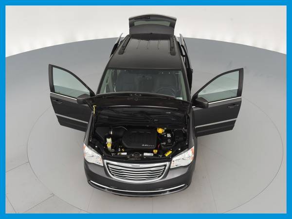 2016 Chrysler Town and Country Touring Minivan 4D van Black for sale in Other, OR – photo 22