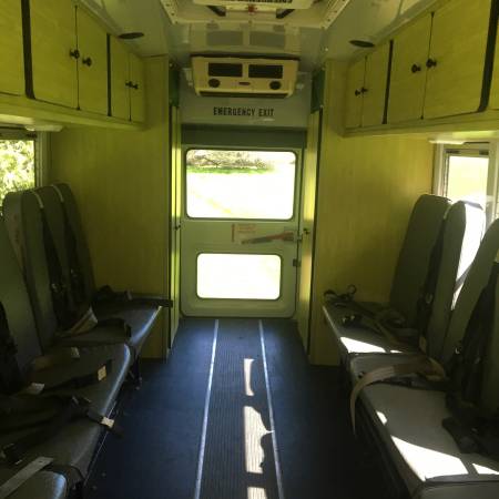 2007 Chevrolet Bus for home or school for sale in Fairfax, CA – photo 8