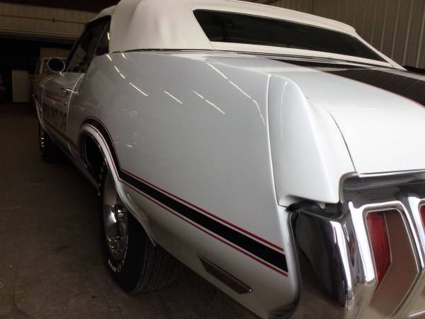 1970 Oldsmobile 442 Convertible 442 Indy Pace Car Convertible Y74 for sale in Madison, WI – photo 12