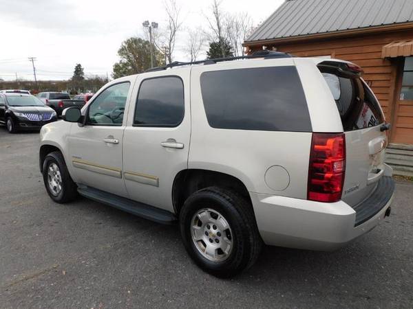 Chevrolet Tahoe 4wd LS SUV Used 1 Owner Chevy Truck Sport Utility V8... for sale in Columbia, SC – photo 2