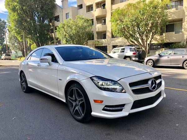 White 2012 Mercedes CLS550 AMG for sale in Van Nuys, CA – photo 2