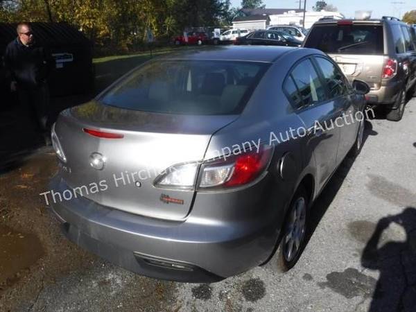 AUCTION VEHICLE: 2011 Mazda 3 for sale in Williston, VT – photo 3