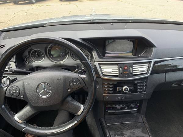 2010 Mercedes-Benz E-Class E 350 4MATIC. ONE OWNER! .First Time... for sale in Mishawaka, IN – photo 8