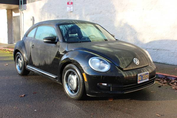 2012 Volkswagon Beetle 2 5L-One Owner - 44, 355Actual for sale in Corvallis, OR – photo 4