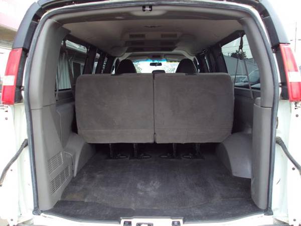 2014 Chevrolet Express Passenger 12 PASSENGER 4X4 QUIGLEY EXTENDED... for sale in waite park, OR – photo 5