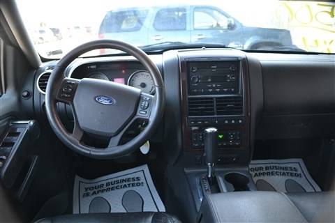 2006 Ford Explorer 4dr 114 WB 4.6L Limited 4WD - cars & trucks - by... for sale in Cuba, MO – photo 15