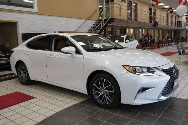 2017 Lexus ES 350 - cars & trucks - by dealer - vehicle automotive... for sale in Cuyahoga Falls, OH – photo 12
