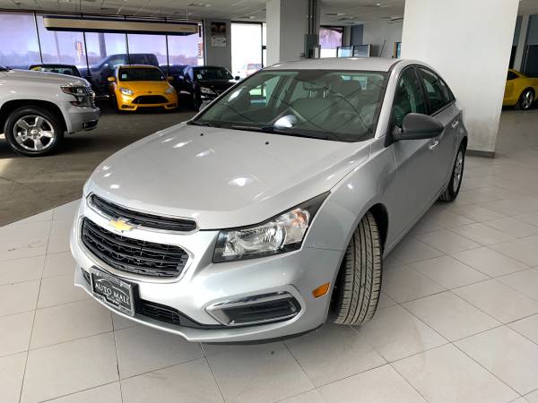 2016 Chevrolet Cruze Limited LS Auto - - by dealer for sale in Springfield, IL – photo 3