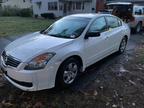 2008 Nissan Altima - cars & trucks - by owner - vehicle automotive... for sale in Windsor, CT – photo 2