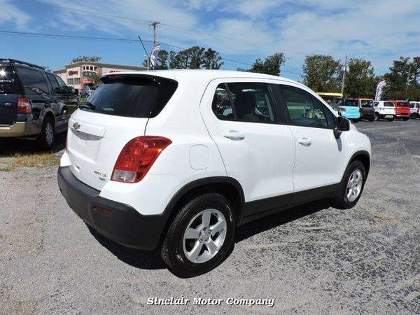 2016 CHEVROLET TRAX LS ALL TRADE INS WELCOME! - cars & trucks - by... for sale in Beaufort, NC – photo 5